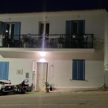 Suite Cornelia Santa Teresa Gallura Buitenkant foto
