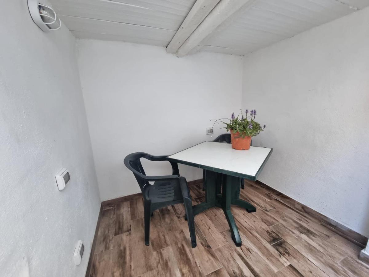 Suite Cornelia Santa Teresa Gallura Buitenkant foto
